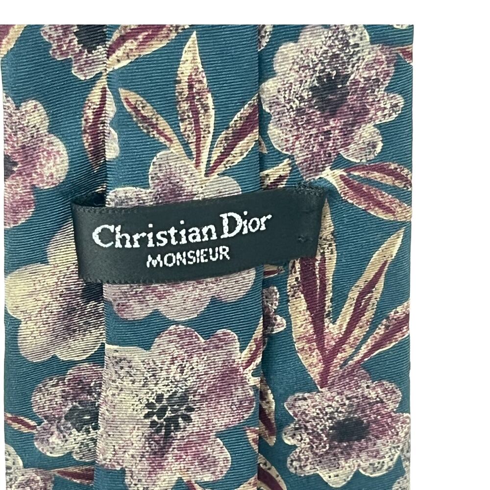 Christian DIOR Monsieur Tie Floral on Green Background